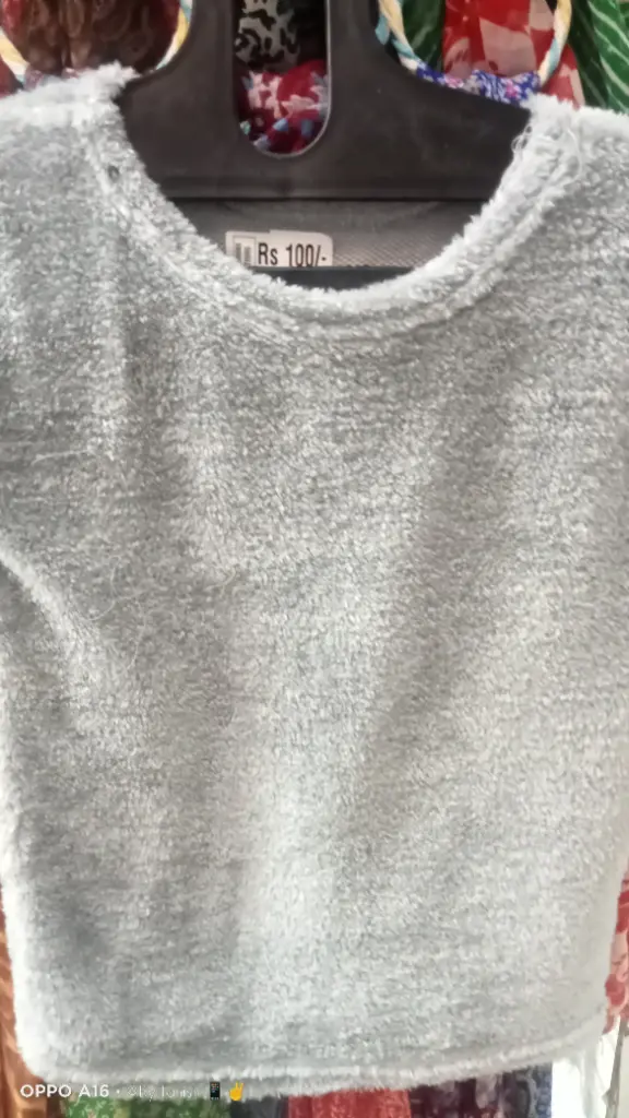 Girls top grey colour (fur)