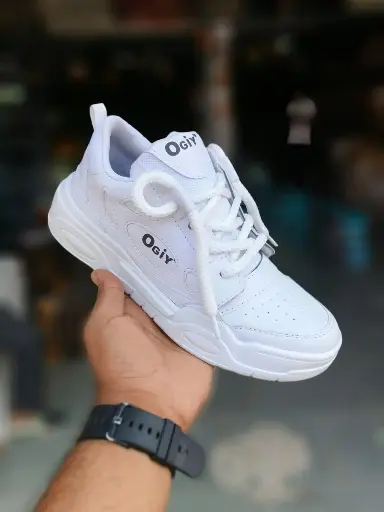 Ogiy Sneaker